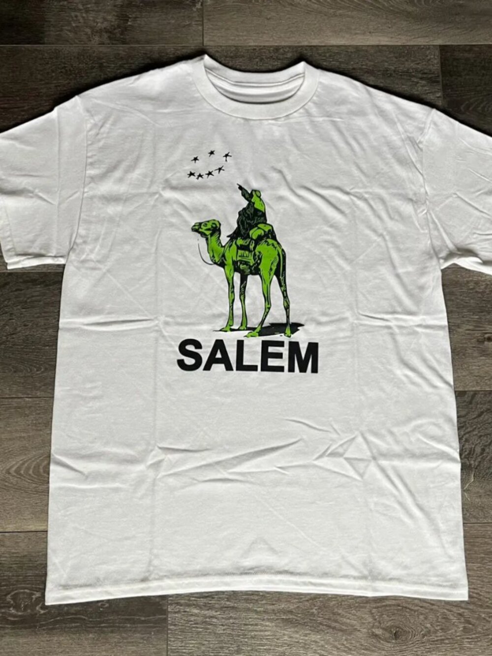 Salem Camel Star Graphic Tee White T-Shirt